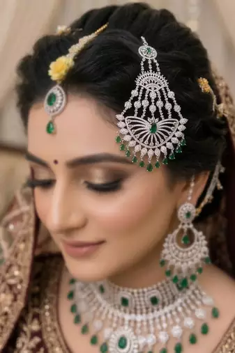 Emerald Zircon Bridal Passa – Pakistani Jhumar Headpiece, Wedding Tikka