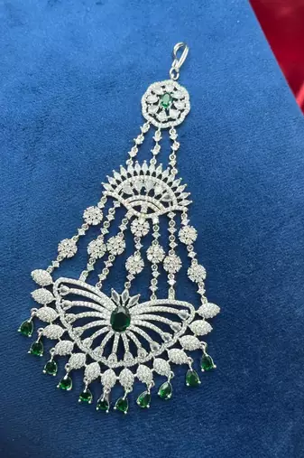 Emerald Zircon Bridal Passa – Pakistani Jhumar Headpiece, Wedding Tikka