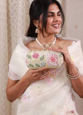 Multicolor floral embroidered clutch 3