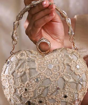 Gold tissue cutwork mirror synthetic clutch 5