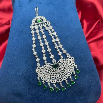 Pakistani Bridal Passa Jhumar, Emerald Green Zircon Headpiece, Silver Plated Indian Wedding Jewelry 3