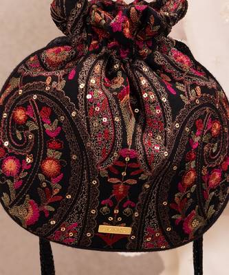 Black woven georgette potli bag 4