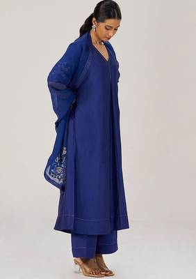 Royal blue festive kurta set 4
