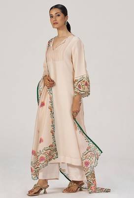 Dew festive kurta set 4