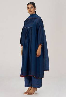 Blue opal silk festive kurta set 4