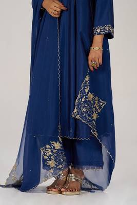 Deep sapphire blue festive kurta set 5