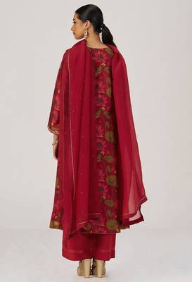 Scarlet sage festive printed kurta set 2