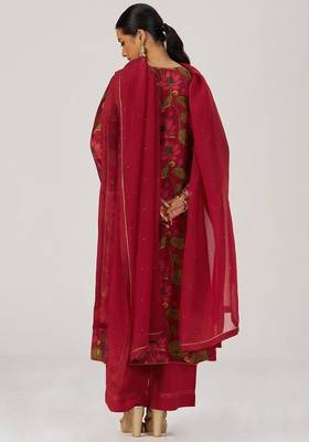 Scarlet sage festive printed kurta set 3