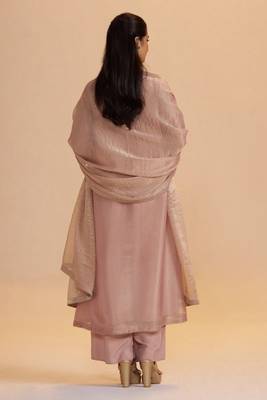 Shell pink tissue festive kurta set 3