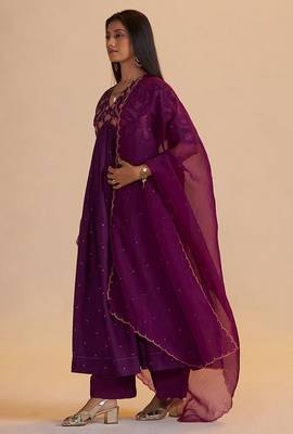 Purple raw silk festive kurta set 5