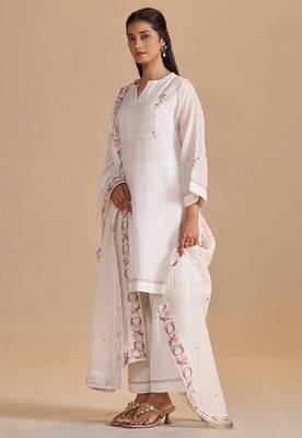 Ivory festive kurta set 5