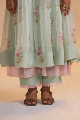 Milky pistachio green silk festive kurta set 4