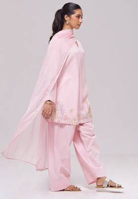 Light pink mul-chanderi kurta set 2