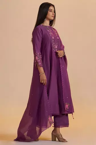 Eggplant purple festive kurta set
