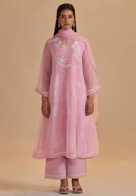 Fairy tale lilac semi festive kurta set 1