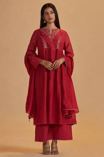 Rich red chanderi silk festive kurta set