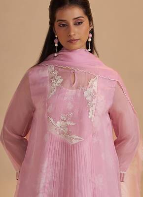 Fairy tale lilac semi festive kurta set 5