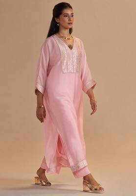 Blush pink silk kaftaan set 1