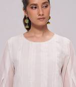 Ivory mul-chanderi kurta set