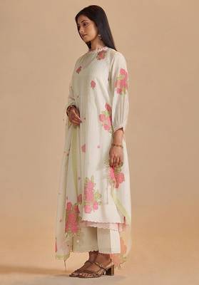 Butter yellow chanderi light festive kurta set 3