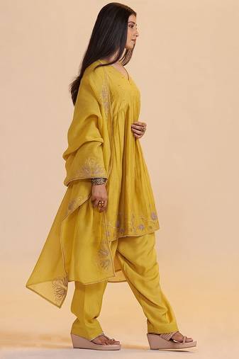 Mustard yellow chanderi kurta set