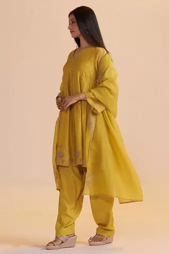 Mustard yellow chanderi kurta set
