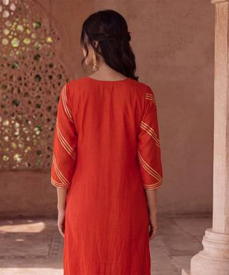 Burnt orange hand embroidered mul cotton kurta set 3