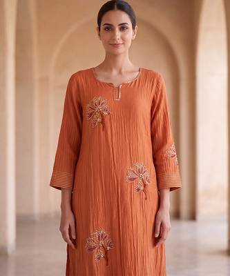 Rust orange floral hand embroidered kurta set 3