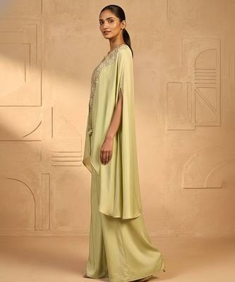 Green pearl cascade embellished cape set 3