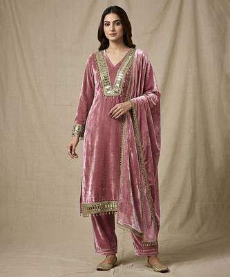 Old rose pink velvet mirror embellished kurta set 1