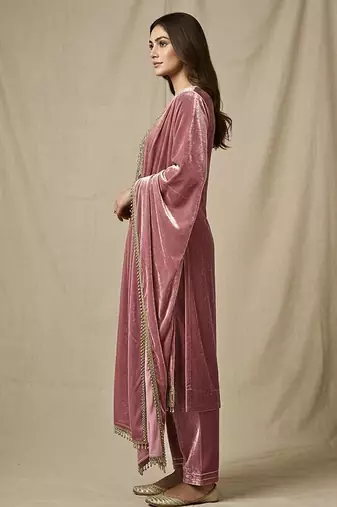 Old rose pink velvet mirror embellished kurta set