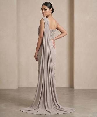 Grey embroidered lycra saree set 3