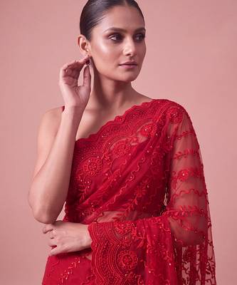 Red embroidered georgette saree with unstitched blouse 2