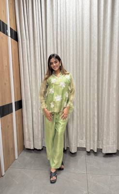 elegant green embroidered kurti palazzo set with floral detailing   premium ethnic wear for 3
