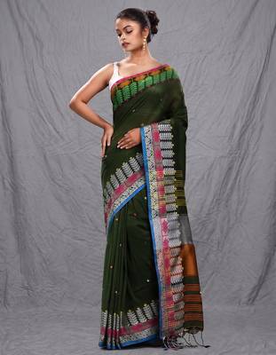 deep green handspun cotton blend soft saree with woven design 1