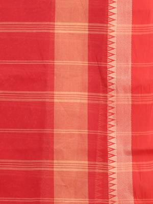 red cotton blend taant saree with temple border 4
