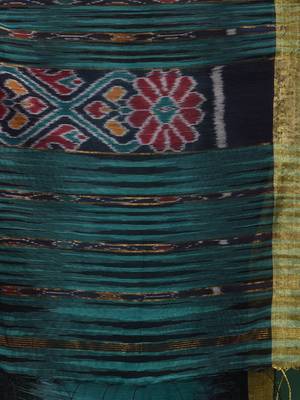 Teal blended cotton handwoven saree with ikkat design 4