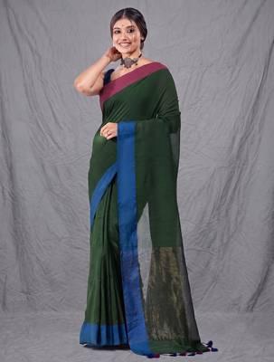 green cotton blend handwoven soft saree with zari border 1