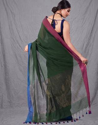 green cotton blend handwoven soft saree with zari border 3