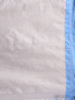 White blended cotton soft handwoven saree 4