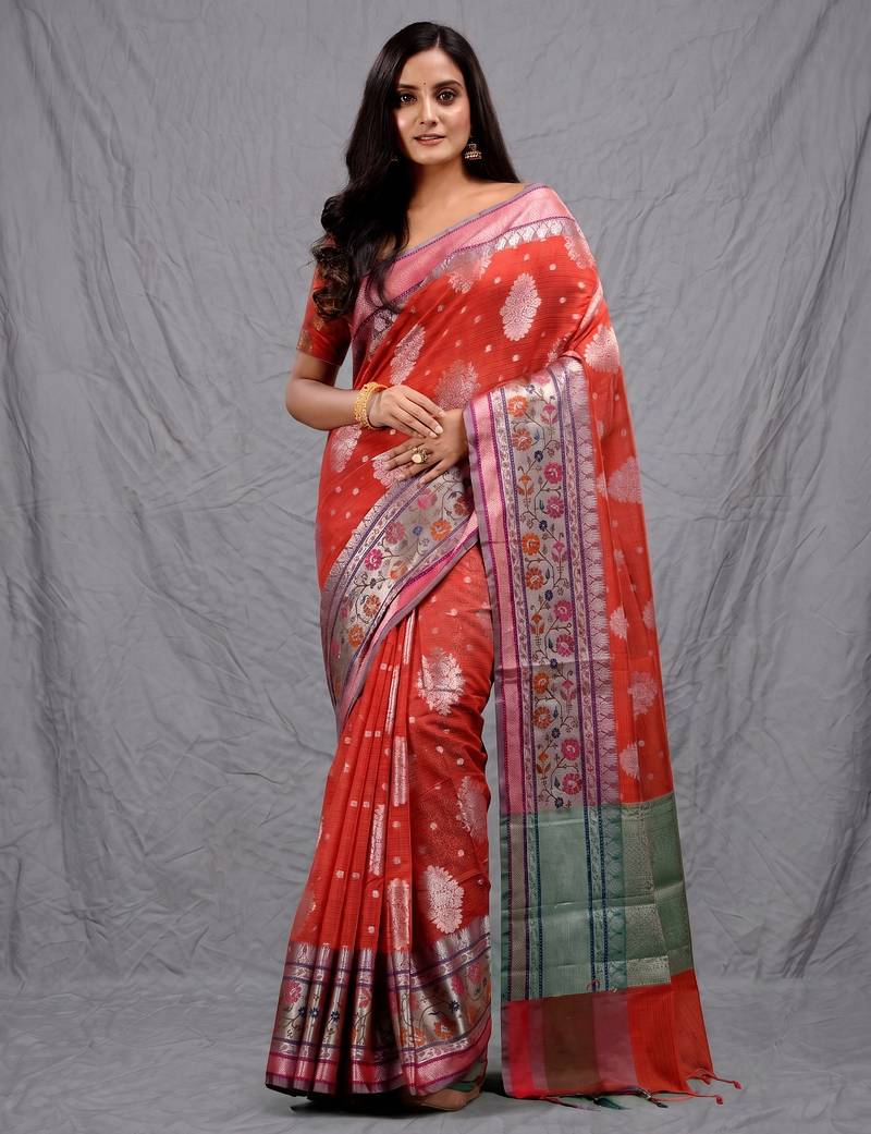 red silk blend handwoven soft saree