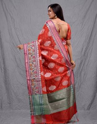 red silk blend handwoven soft saree 3