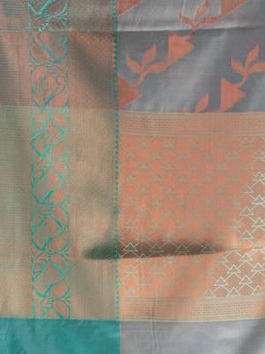 Grey cotton silk saree with woven design 4