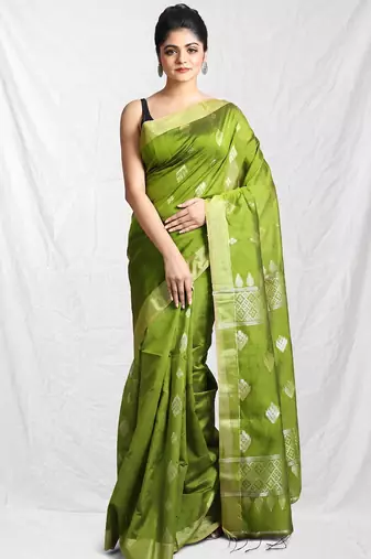 Slimy green leaf motif zari weaving handloom saree
