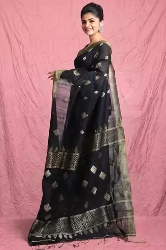 Black leaf motif zari weaving handloom saree