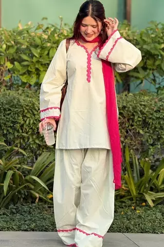  Cream & Hot Pink Pakistani Salwar Suit with Embroidered Cuffs | Premium Women   s Ethnic Wear