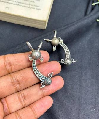 Oxidized Brass Ear Cuff Earrings, Indian Tribal Ear Climbers, Crescent Moon Ear Cuff Jewelry 3
