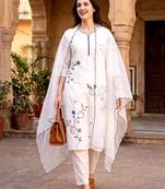  White Embroidered Kurta Pant Set with Floral Dupatta | Premium Women   s Ethnic Wear