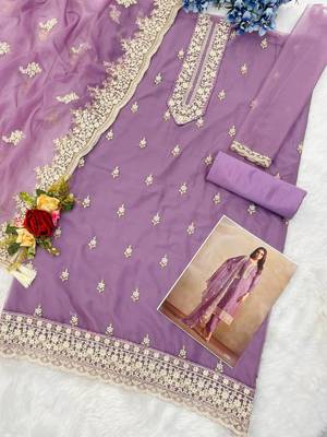 Lavender organza kurta set with santoon bottom & dupatta 2
