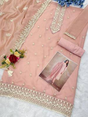 Peach organza kurta set with santoon bottom & dupatta 2